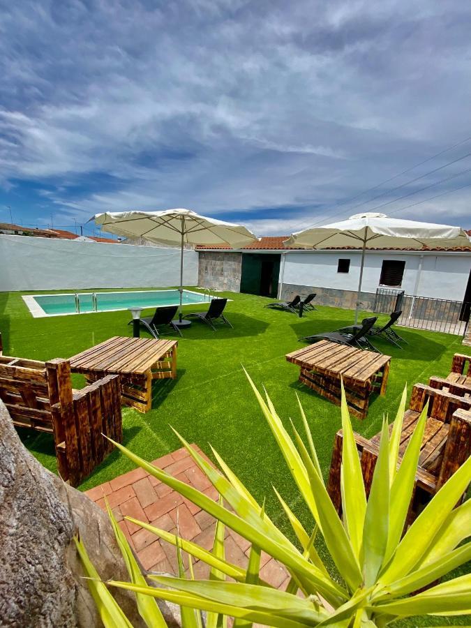 Complejo Rural Rincón del Paraíso Valencia del Mombuey Exterior foto