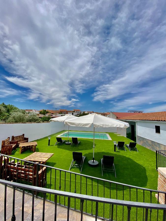 Complejo Rural Rincón del Paraíso Valencia del Mombuey Exterior foto